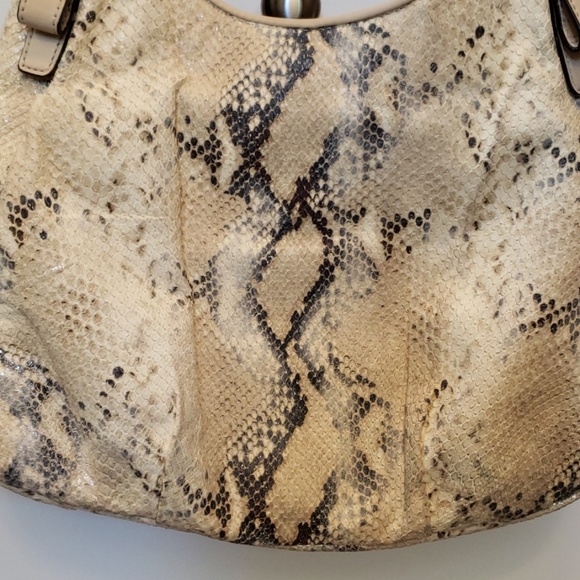 Coach purse - Picture 6 of 8